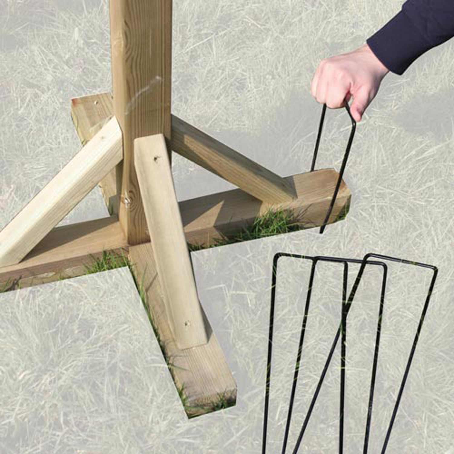 bird-table-stabiliser-pegs-kk.jpg