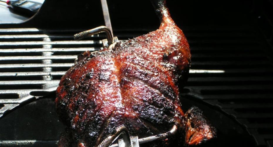 How to cook crispy Asian style duck on the Weber Genesis II E-310 rotisserie