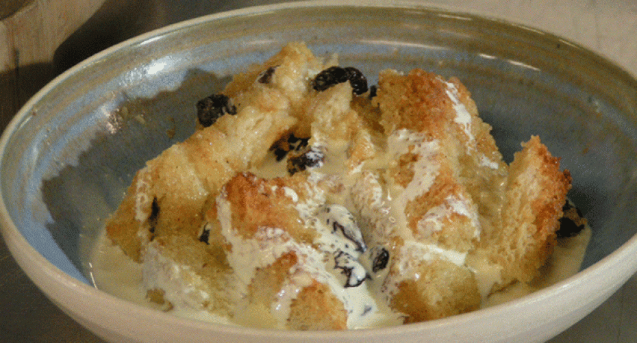 How To Cook Bread And Butter Pudding On The Traeger Pro 22 Wood Pellet Grill
