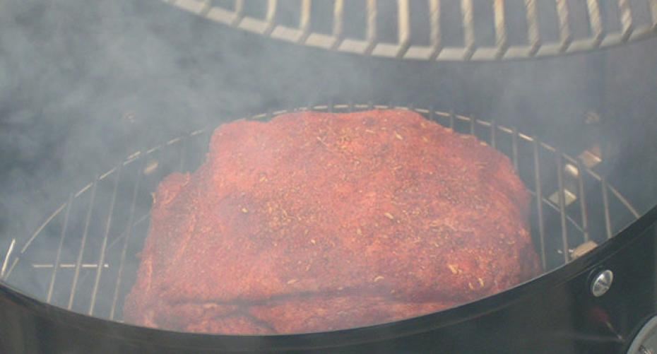 How To Cook Beginners Brisket On The Weber Smokey Mountain (WSM) Cooker