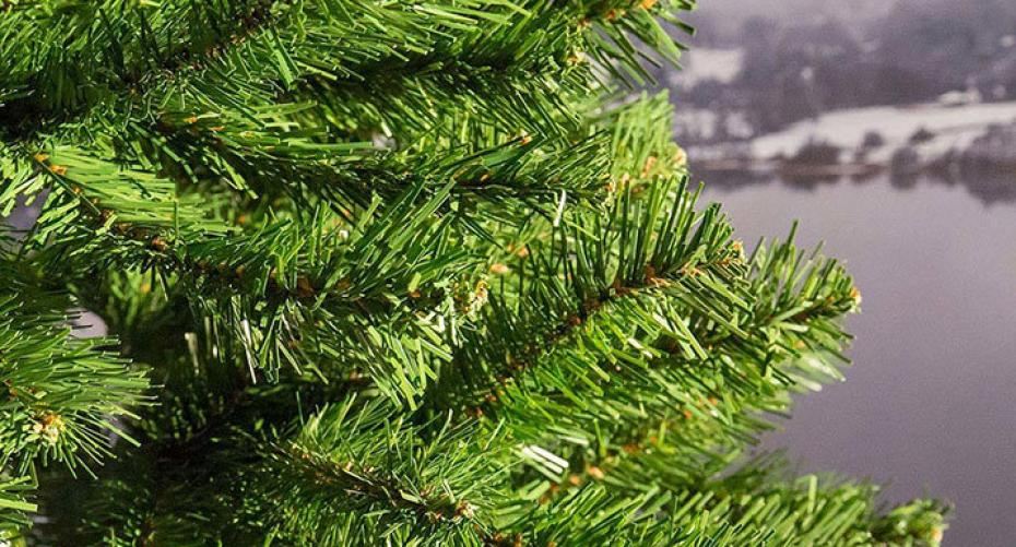How To Set Up And Dress Out An Artificial Christmas Tree