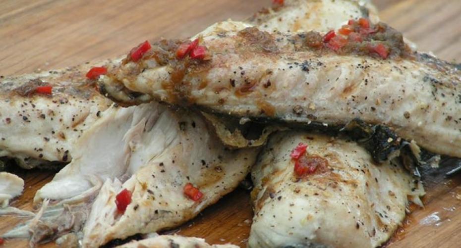 How To Cook Griddled Mackerel Fillets With Soy Sauce, Lime, Chilli And Ginger Dressing On The BBQ