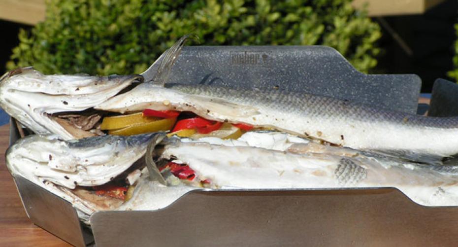 How To Steam Seabass With Lime, Chilli And Black Pepper In The Weber GBS Wok Steamer