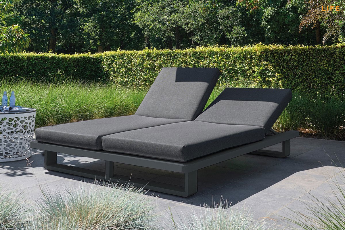 Fitz-Roy-double-lounger-carbon.jpg